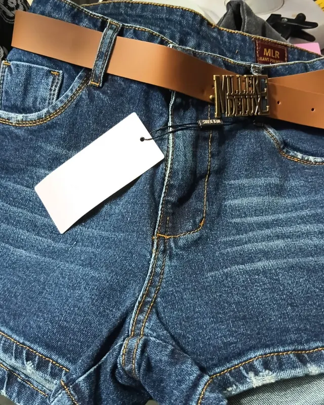 Short jeans com cinto, foto 2 de 2